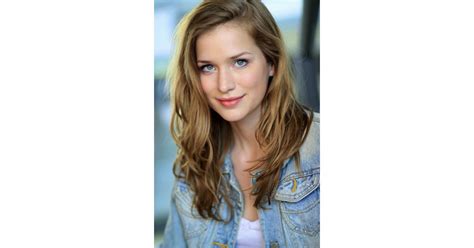 elizabeth lail as anna more frozen characters have been