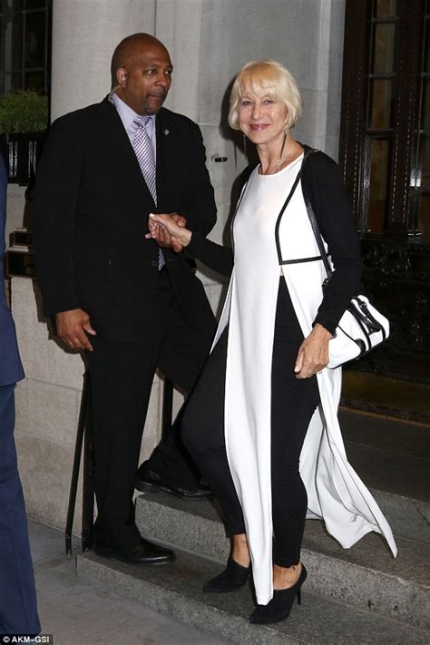 helen mirren supports barbra streisand at unveiling of singer s own room in ny club daily mail