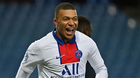 psg confident kylian mbappe  extend  contract   source