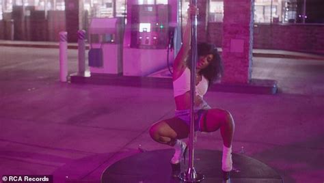 Sza Works The Pole In Trippy Wonderland Inspired Video For Good Days