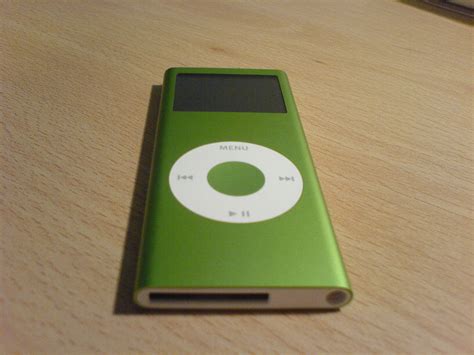 today  apple history ipod nano  colorful aluminum upgrade cult  mac