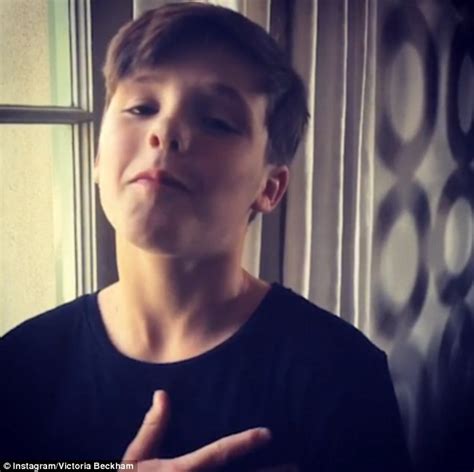 david beckham posts cute instagram video of cruz performing pitch perfect cups song daily mail