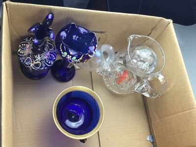lot   lot  clear  coloured glass including