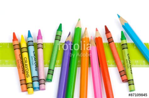 difference  crayon  colored pencil crayon