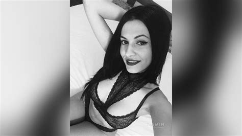 free live sex cams with lolosithahot chat live sex cam profil livelemon