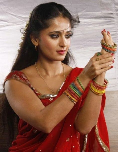 porn star actress hot photos for you south indian actress anushka in spicy saree
