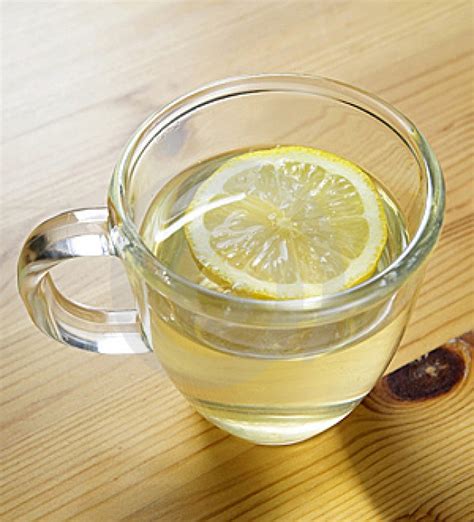 20 reasons you should drink lemon water in the morning