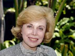 television advice show pioneer joyce brothers dies at 85 popular psychologist whose career