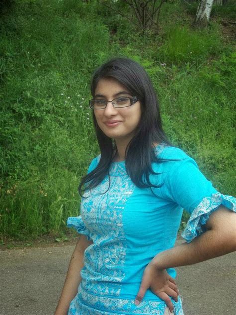 pakistani desi hot women s beautiful photos beautiful desi sexy girls