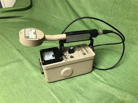 Ludlum Model 3 With “pancake” Style Gm Probe And Cable Combo