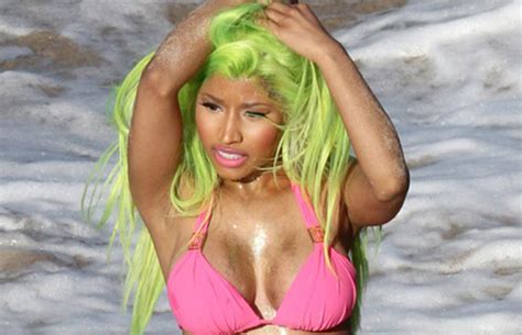 gallery the 15 sexiest s from nicki minaj s starships video complex