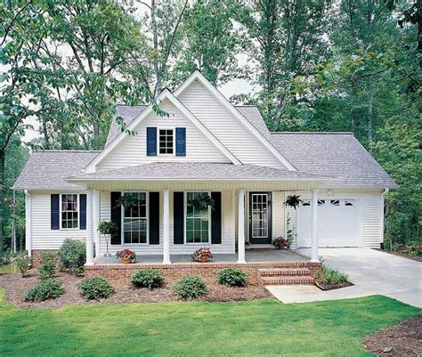 country style house plan  beds  baths  sqft plan   cottage house exterior