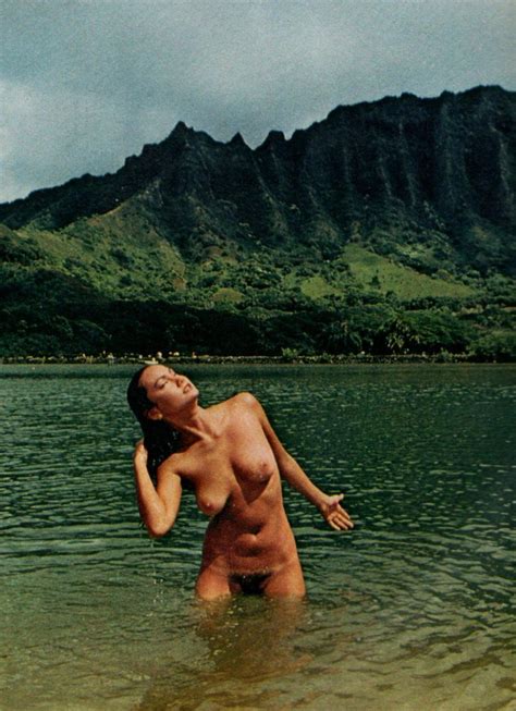 tahitian women nude