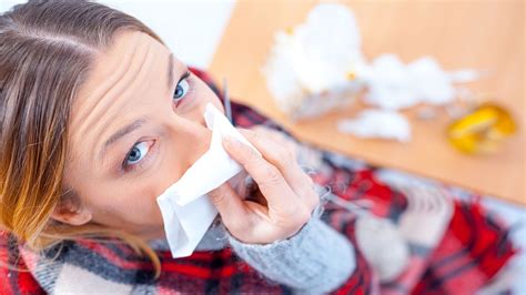 Cold Vs Flu How To Tell The Difference In Your Symptoms Everyday Health