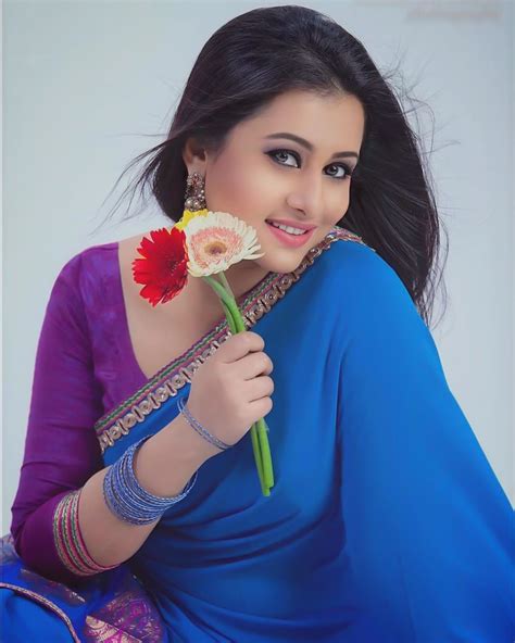 Purnima Beautiful Actress Of Bangladesh Wearing Sharee ~ Bangladeshi
