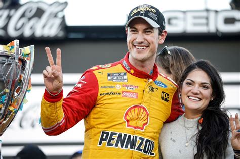 joey logano on twitter happy 8th anniversary to my hot ass wife 🔥🍑💍