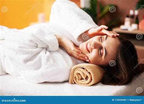 pretty woman  spa treatments  beauty studio stock image