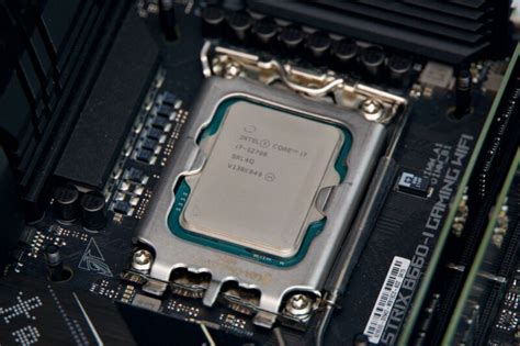 Intel Leans On More E Cores For Performance Boosts In Leaked 13th Gen