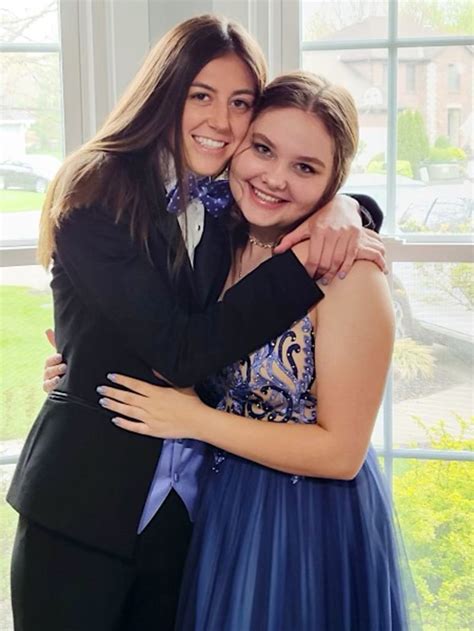 ohio high school elects a lesbian couple as prom king and queen