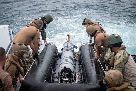 freaky undersea drones  finally shoot guns underwater  national interest