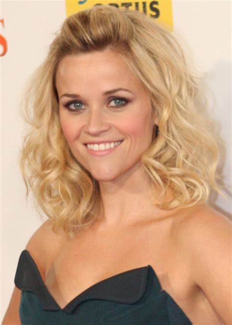 Reese Witherspoon Weight Height Measurements Bra Size