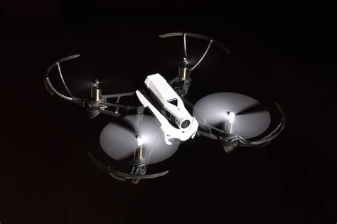 test du drone mambo fpv de parrot