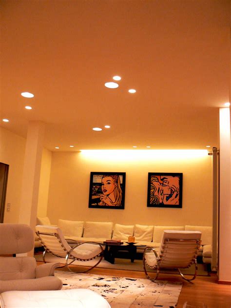 usare la luce  arredare  faretti led  incasso ceiling design living room living room