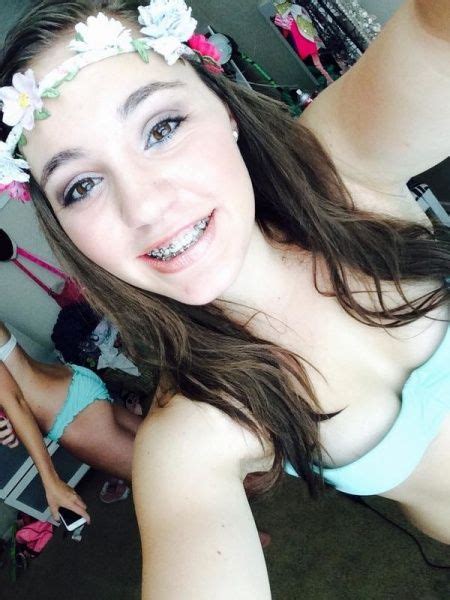 teen girl braces naked selfie hot porno