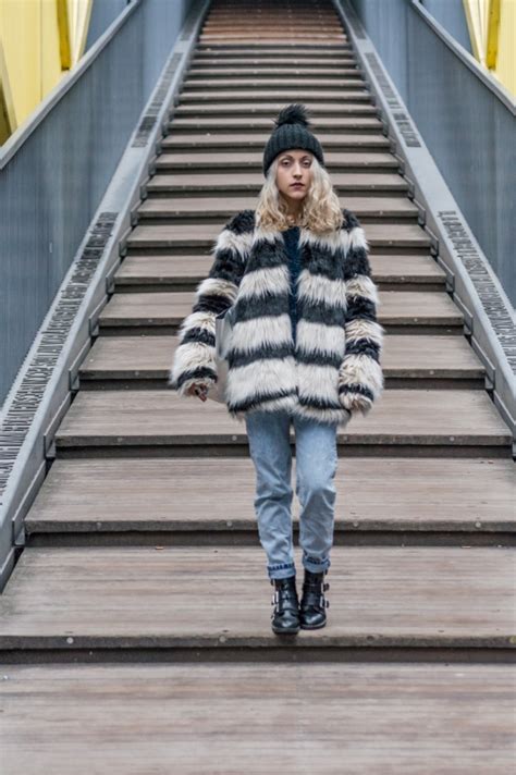 25 Outfits That Prove You Need A Pom Pom Beanie Stylecaster