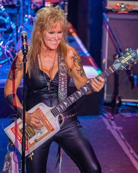 Lita Ford Lita Ford Female Guitarist Female Musicians