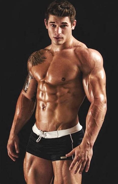 pin by andrew beauchamp on men of sports in 2019 muscular men muscle men shirtless men