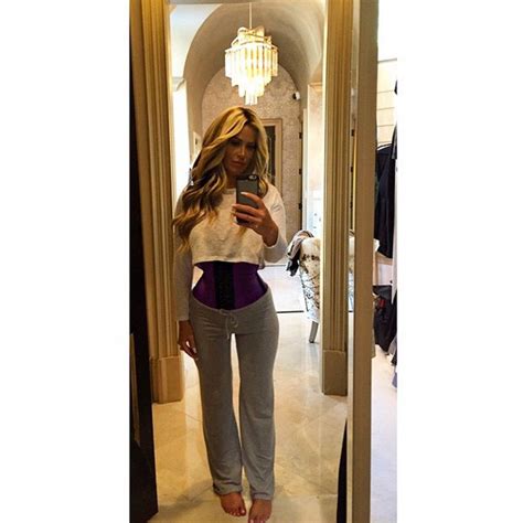 kim zolciak says she lost 4 inches from wearing her waist trainer—see