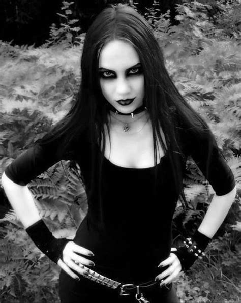Emily Strange Xxdxx Black Metal Girl Gothic Girls Gothic Beauty