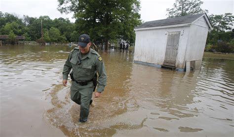 flooding death toll climbs  west virginia cbs news