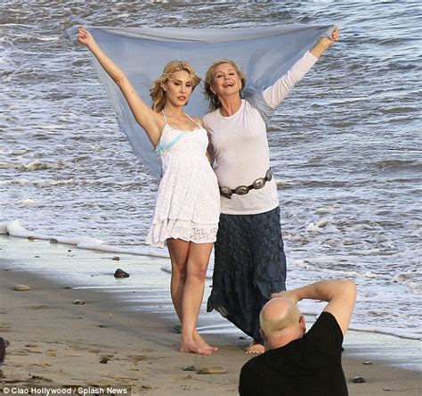 Olivia Newton John Daughter Chloe Lattanzi Pose For Pictures On A Beach