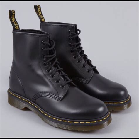 black  marten boots nwt boots black boots  marten boot