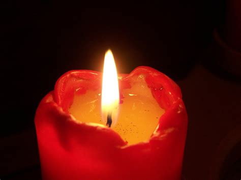 closeup  red candle  photo  freeimages