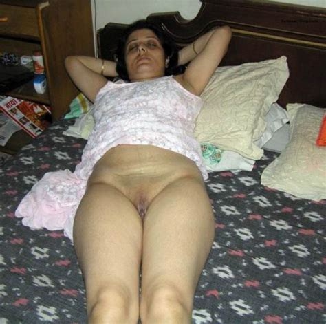 Desi Nri Aunty Hardcore Fucking Nangi Nude Photos Indian