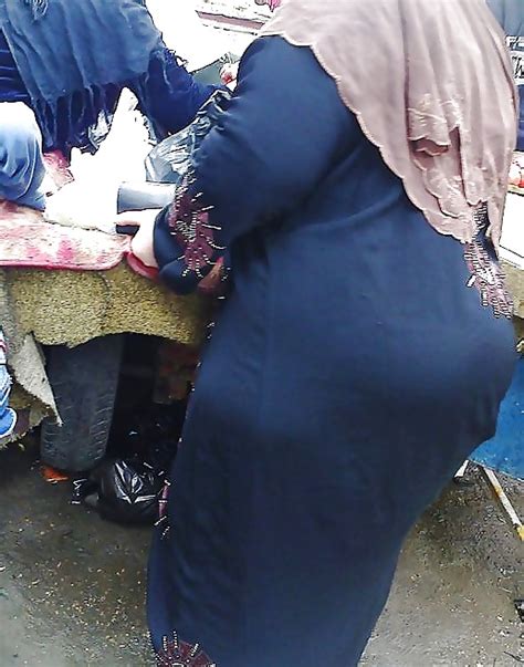 candid arab ass voyeur big mature butt street booty 42 pics
