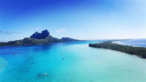 askari sailing   bora bora