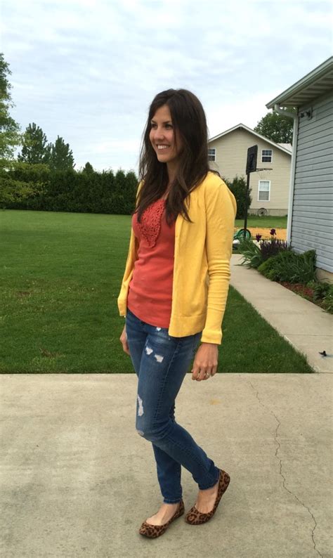 what i wore real mom style mustard and rust mix realmomstyle momma in