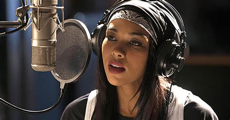 10 craziest things we learned from the aaliyah lifetime movie rolling