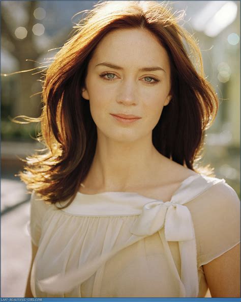 trololo blogg emily blunt wallpapers downloads
