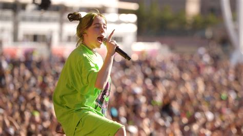 billie eilish komt naar belgie voor werchter boutique pop  op zondag  juli qmusic