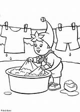Clothes Coloring Washes Pages Noddy Color Cartoon Hellokids Print sketch template