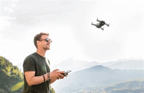 benefits  hiring expert drone videographer weblimon