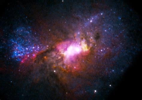 huge black hole found in dwarf galaxy