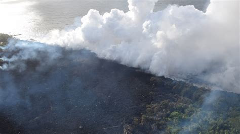 Hawaii S Lava Flows Are Making The Big Island Even Bigger