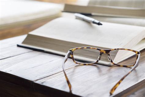 the 6 best reading glasses stores for 2023 free buyers guide