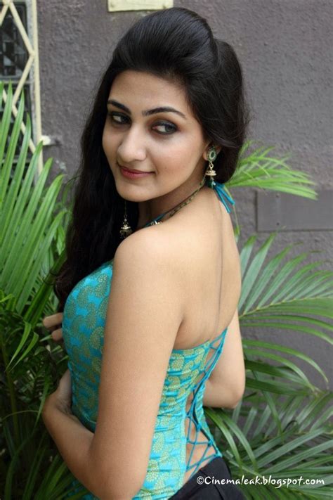 Latest Celebrity Pictures Indian Sexy Actress Gallery